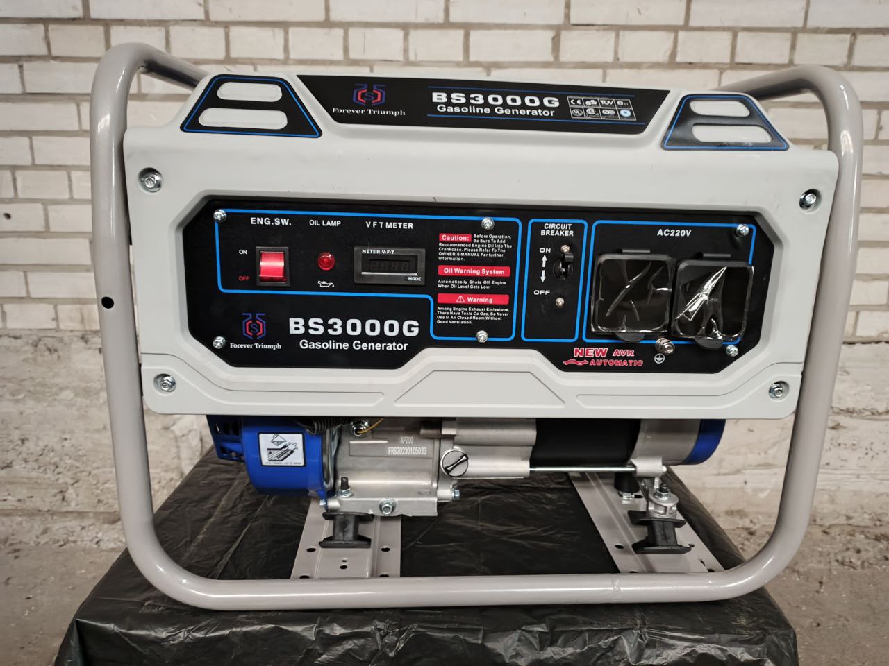 benzinovij generator bs3000g 1