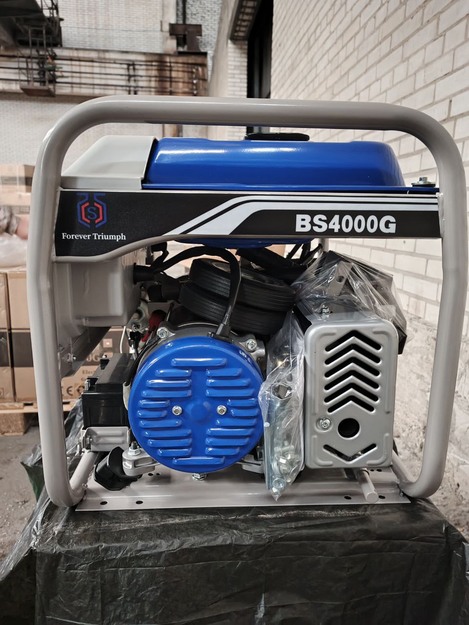 benzinovij generator bs4000g 2